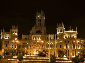 学好西语看马德里皇宫风景